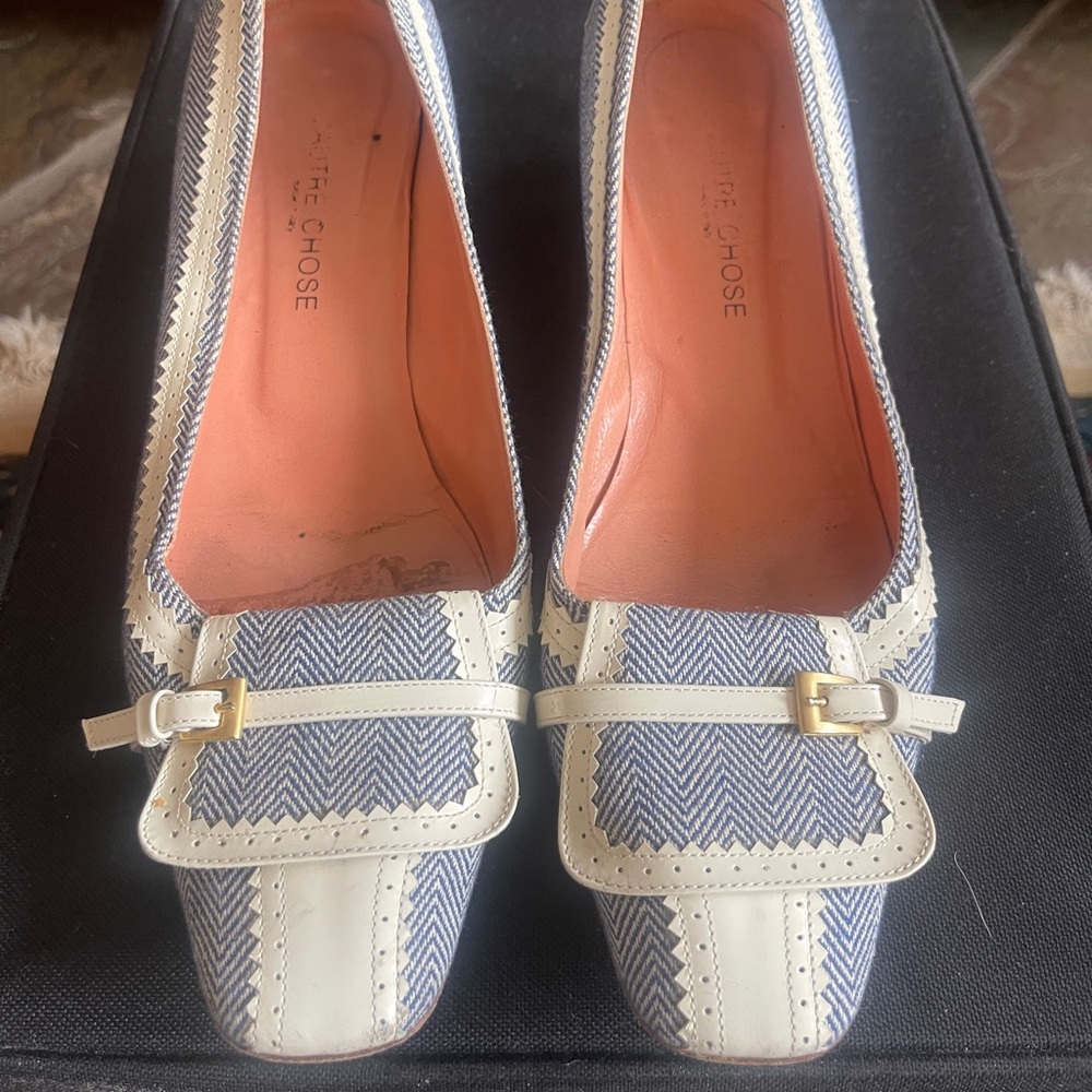 Chic Blue and White Women's Kitten Heel